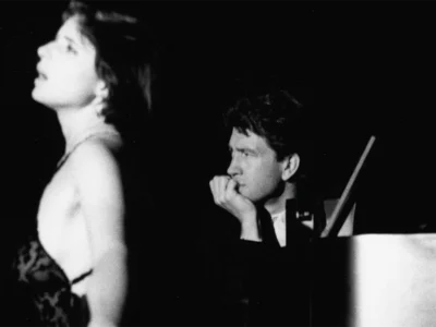 Blue Velvet Film İncelemesi Arakat Mag David Lynch Isabella Rossellini 1986 Mavi Kadife