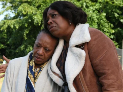 Hard Truths Film İncelemesi Arakat Mag Mike Leigh Başka Sinema