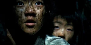 The Host 2006 Film İncelemesi Arakat Mag Bong Joon Ho Song Kang-ho Byun Hee-Bong Park Hae-il