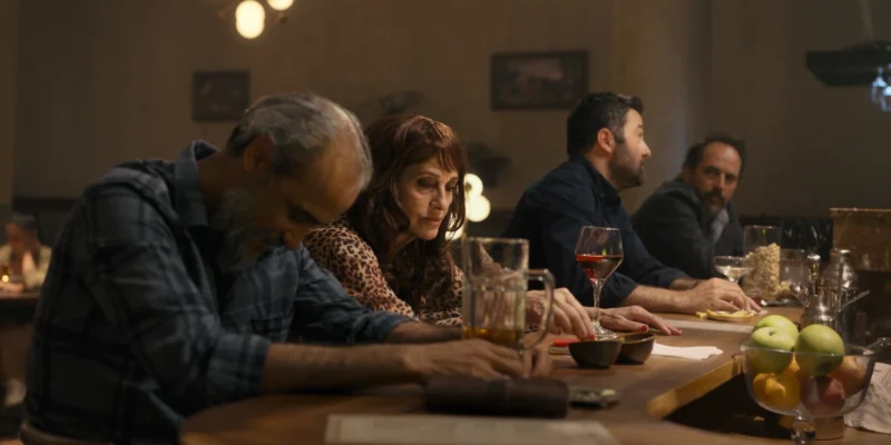 O Da Bir Şey Mi Film İncelemesi Arakat Mag 2025 44 İstanbul Film Festivali Pelin Esmer Timuçin Esen Merve Asya Özgür İpek Bilgin