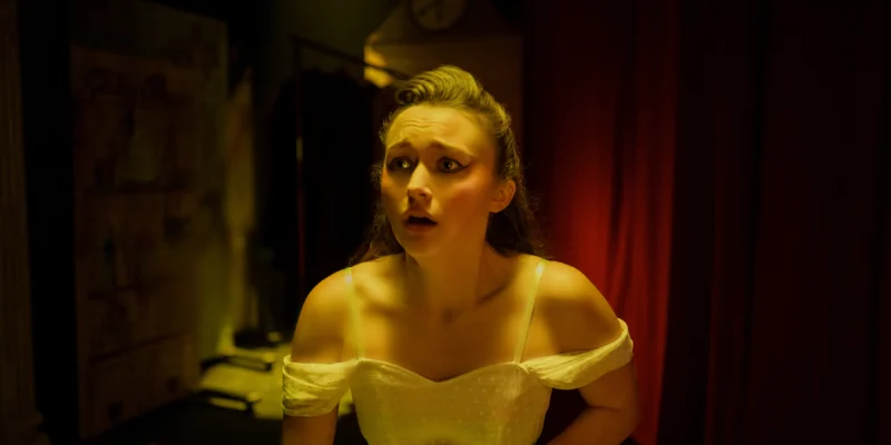 Fear Street Prom Queen Film İncelemesi Arakat Mag Matt Palmer India Fowler Suzanna Son Fina Strazza Netflix 2025