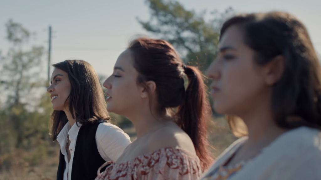 Röportaj Arakat Mag Yazarı Sude Söyler MUBI BKZ İletişim