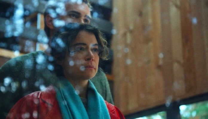 OZ Perkins'in NEON'da 3. Filmi Keeper Arakat Mag Haber
