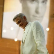 Jay Kelly Film İncelemesi Arakat Mag 2025 Filmekimi Netflix Noah Baumbach George Clooney Adam Sandler Laura Dern