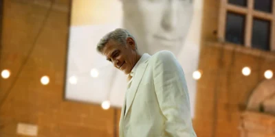 Jay Kelly Film İncelemesi Arakat Mag 2025 Filmekimi Netflix Noah Baumbach George Clooney Adam Sandler Laura Dern
