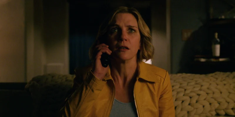 Pluribus 1. ve 2. Bölüm İncelemesi Dizi İncelemesi Arakat Mag 2025 Apple TV+ Vince Gilligan Rhea Seehorn Monae Lott Monique Lott