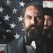 Death by Lightning Dizi İncelemesi Arakat Mag 2025 Netflix Mike Makowsky Andrew Hefler Christine Grace Szarko Guy Roberts