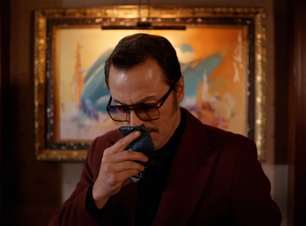 Parçalı Yıllar Film İncelemesi Arakat Mag 2025 Antalya Altın Portakal Ulusal Uzun Metraj Hasan Tolga Pulat Yetkin Dikinciler Mine Çayıroğlu Umut Aciboga Vahdet Çakar