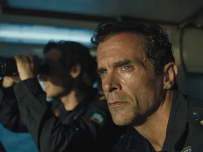 I Was a Stranger Film İncelemesi Arakat Mag 2024 TME Filmleri Brandt Andersen Yasmine Al Massri Yahya Mahayni Omar Sy