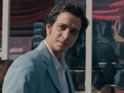 Masumiyet Müzesi Dizi İncelemesi Arakat Mag 2026 Netflix Zeynep Günay Orhan Pamuk Selahattin Paşalı Eylül Lize Kandemir Oya Unustası Taşanlar