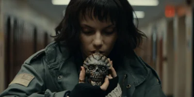 Whistle Film İncelemesi Arakat Mag 2025 Corin Hardy Dafne Keen Sophie Nelisse Sky Yang