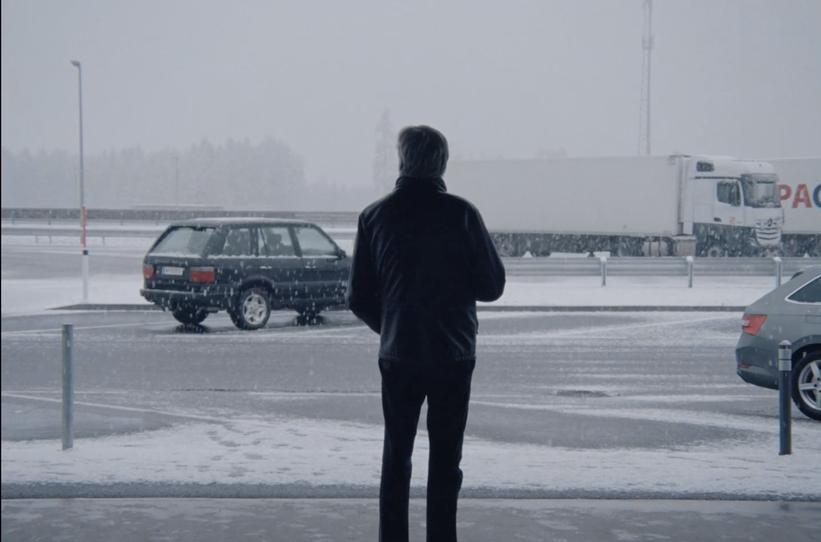 London Film İncelemesi Arakat Mag 2026 Berlinale Sebastian Brameshuber Bobby Sommer