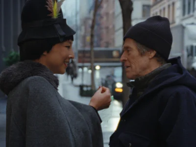 Late Fame Film İncelemesi Arakat Mag 2026 45 İstanbul Film Festivali Kent Jones Willem Dafoe Jake Lacy Greta Lee