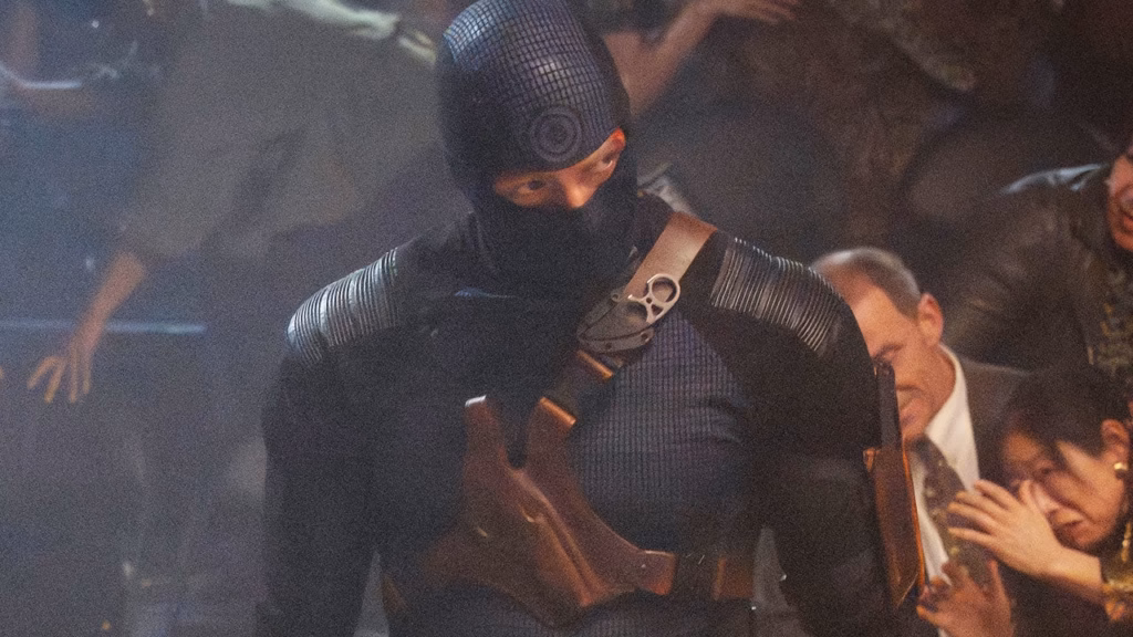 Daredevil Born Again İkinci Sezon Dizi İncelemesi Arakat Mag 2026 Disney+ Charlie Cox Vincent D'Onofrio Arty Froushan