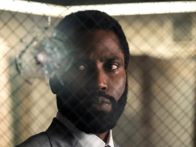 Tenet Film İncelemesi Arakat Mag 2020 Christopher Nolan John David Washington Robert Pattinson Elizabeth Debicki Kenneth Branagh