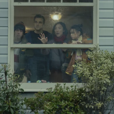 The Last House Film İncelemesi Arakat Mag 2026 Netflix Türkiye Louis Leterrier Greta Lee Wagner Moura Riley Chung
