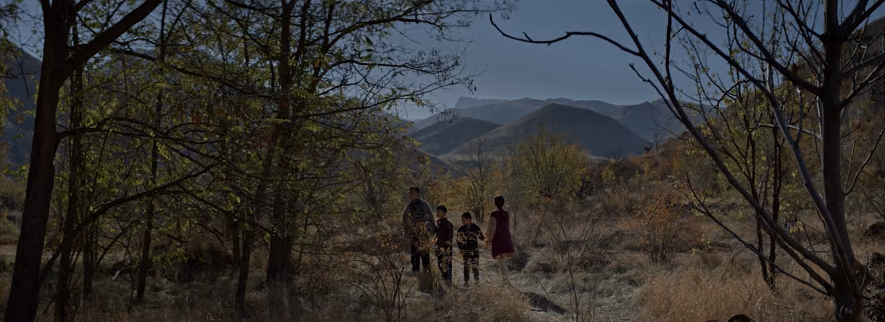 Cinlerin-Dugunu-Film-Incelemesi-Arakat-Mag-2026-Bir-Film-Ferit-Karahan-Demet-Ozdemir-Ilhan-Sen-Kaan-Yildirim-Sarp-Bozkurt