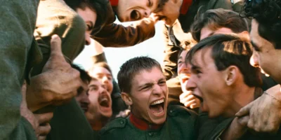 Coward-Film-Incelemesi-Arakat-Mag-2026-Bir-Film-Lukas-Dhont-Emmanuel-Macchia-Valentin-Campagne-Jef-Jacobs-Willem-De-Schryver